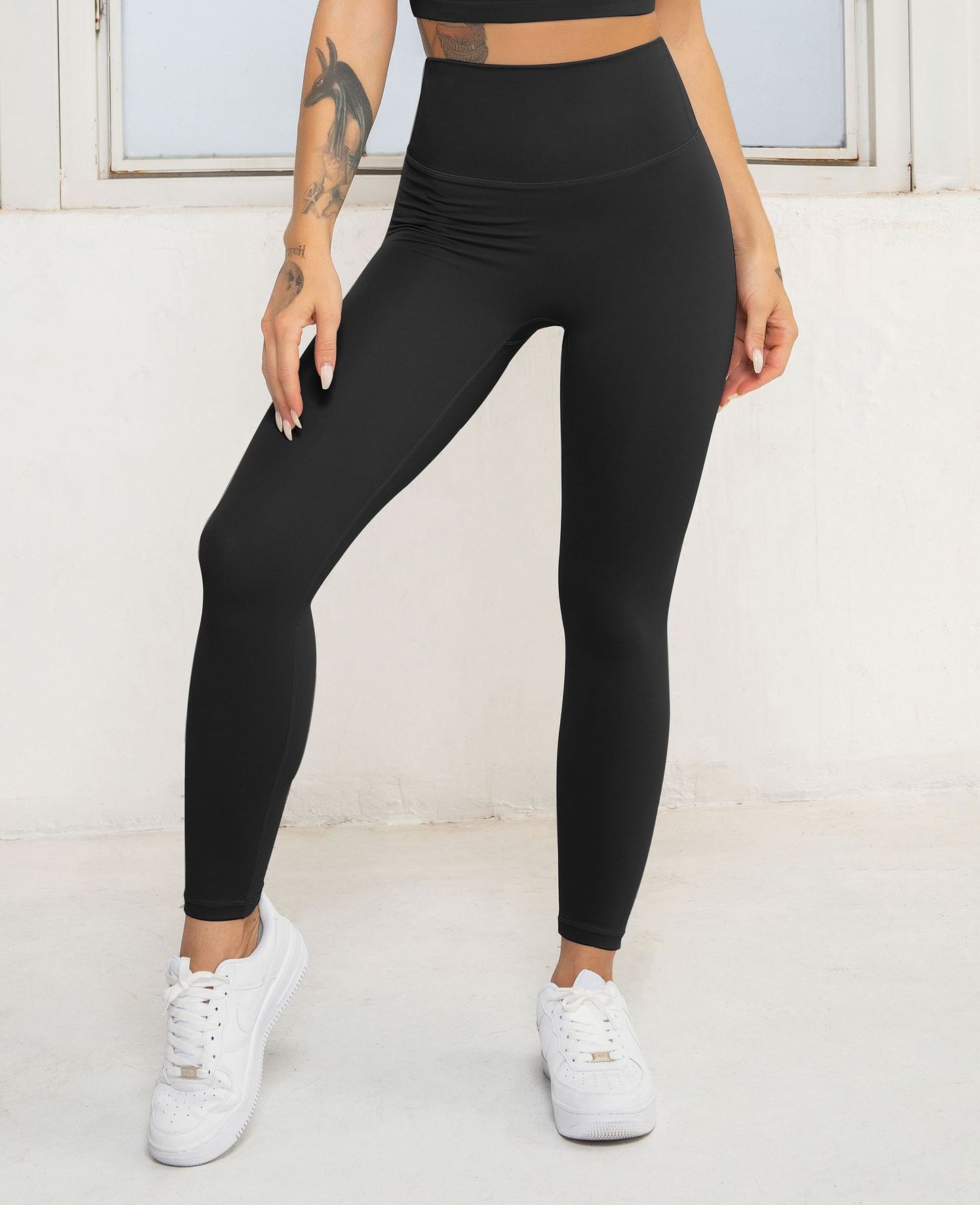 DIANA GUIDA SPORT SHOULDER WARMER CUF OFF BRUSHED SPORTS CROP TOP AND LEGGINGES