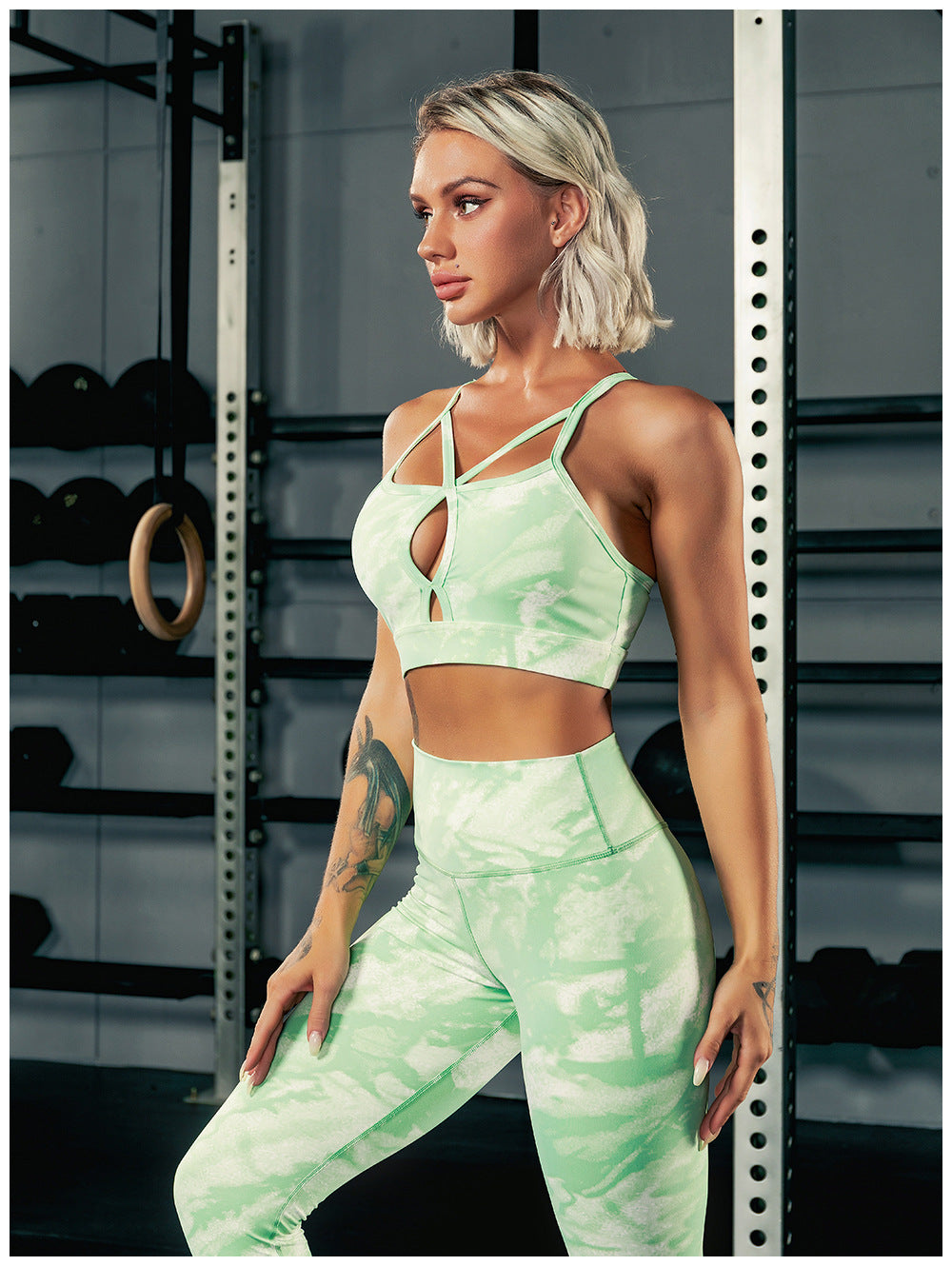 STARBELLA  PADDED TIE DYED RUCHED SPORTS BRA AND LEGGINGS SET