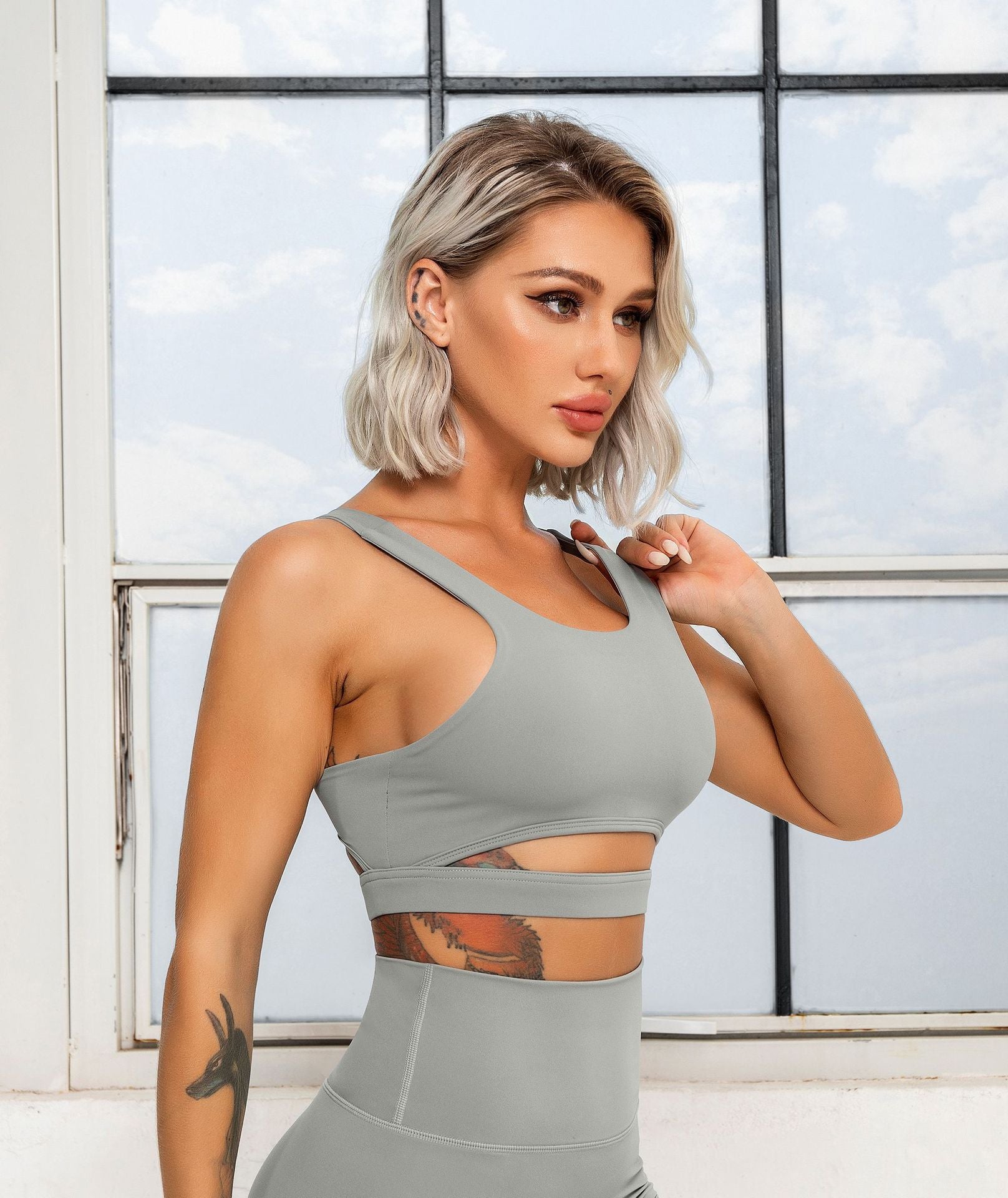 SCULPT LUXE SPORT COVER STITCH STRAPPY SPORTS BRA AND SHORTS
