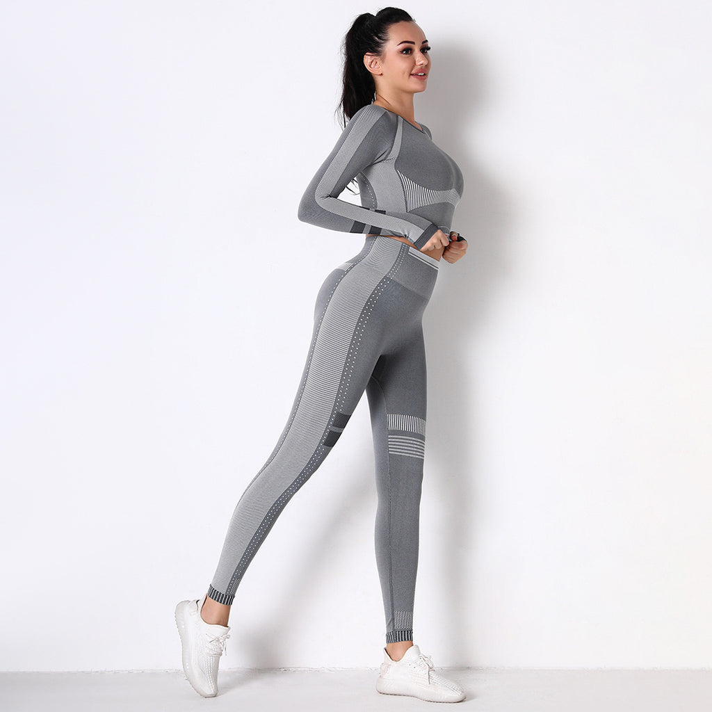 GREY SEAMLESS SPORT LONG SLEEVE CROP TOP AND LEGGIES SETS